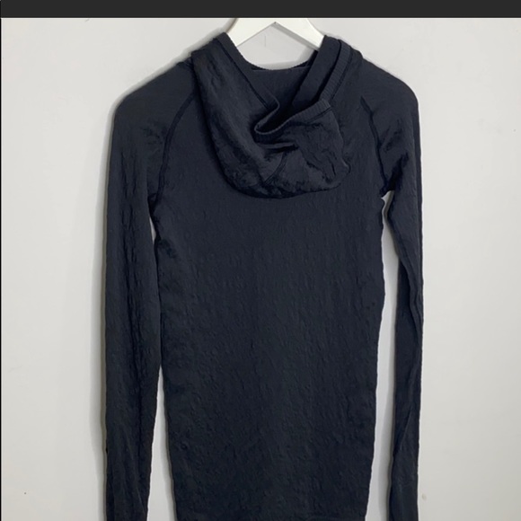 Lululemon athletica hoodie sweater size 2 - Picture 2 of 5